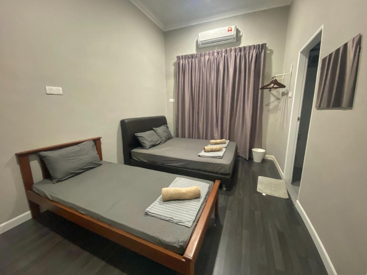 Shafickza Guesthouse Kuala Terengganu Ngoại thất bức ảnh